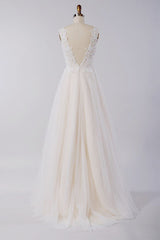 Awesome Appliques Tulle A-line Wedding Dress-misshow.com