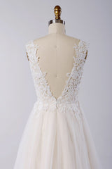 Awesome Appliques Tulle A-line Wedding Dress-misshow.com