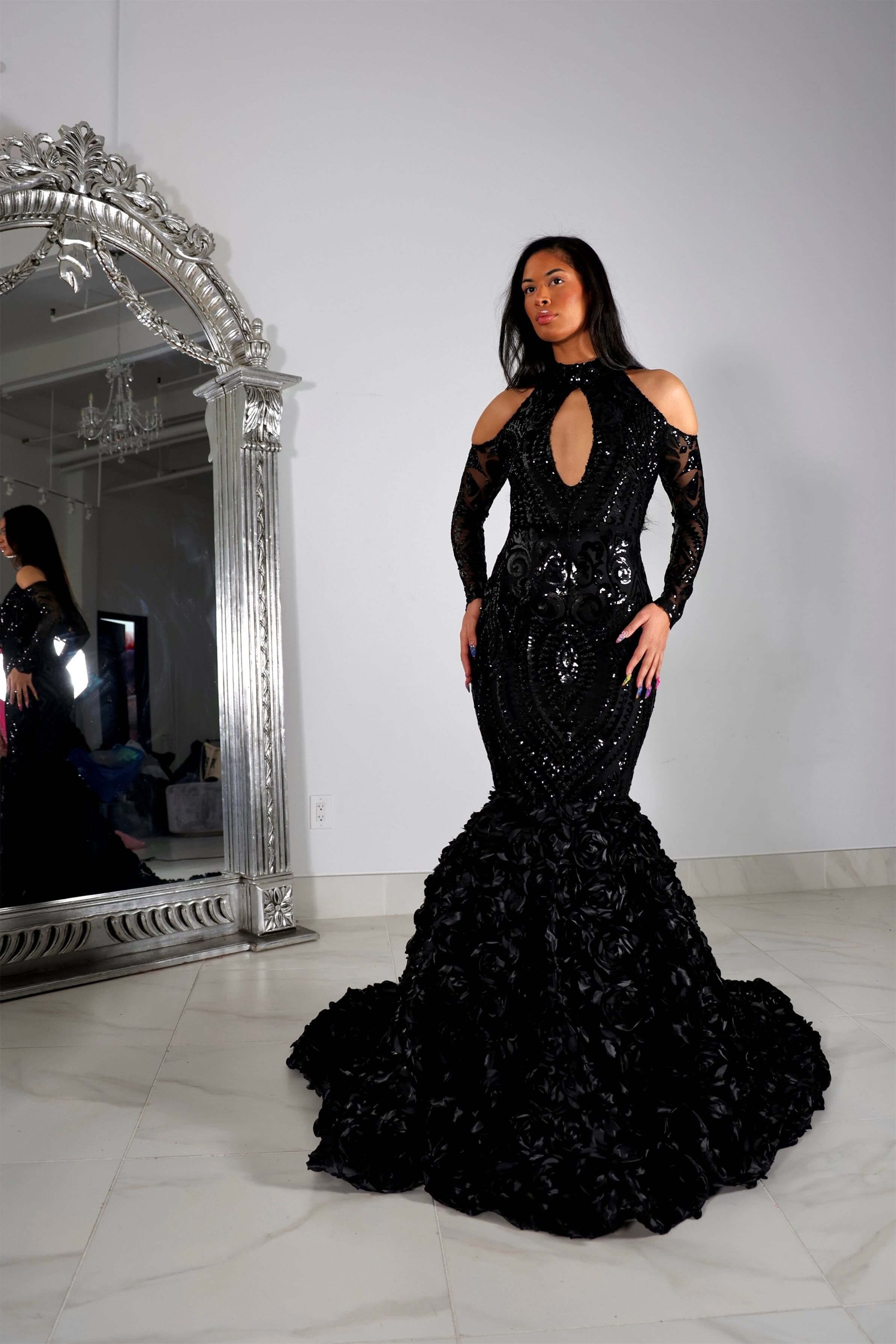 Beautiful Black Lace Long Sleeves Mermaid Prom Dress-misshow.com