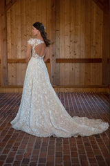 Beautiful Long A-line V-neck Sleeveless Wedding Dresses with Lace