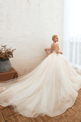 This elegant V-neck,Spaghetti Straps Tulle wedding dress with Lace,Beading,Pearls could be custom made in plus size for curvy women. Plus size Sleeveless A-line,Ball Gown bridal gowns are classic yet cheap.