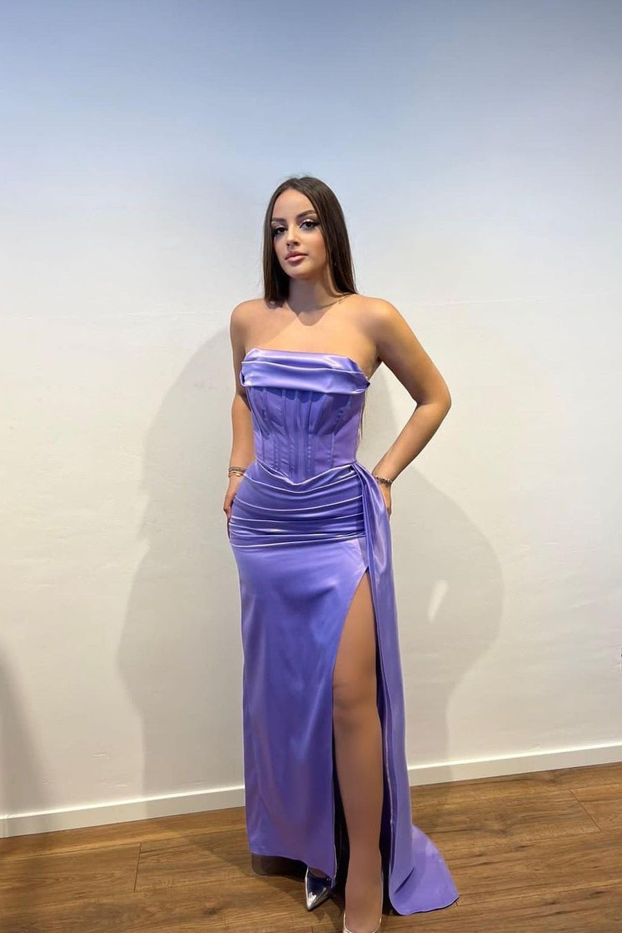 Charming Long Purple Strapless Satin Split Front Sleeveless Prom Dress With Ruffles