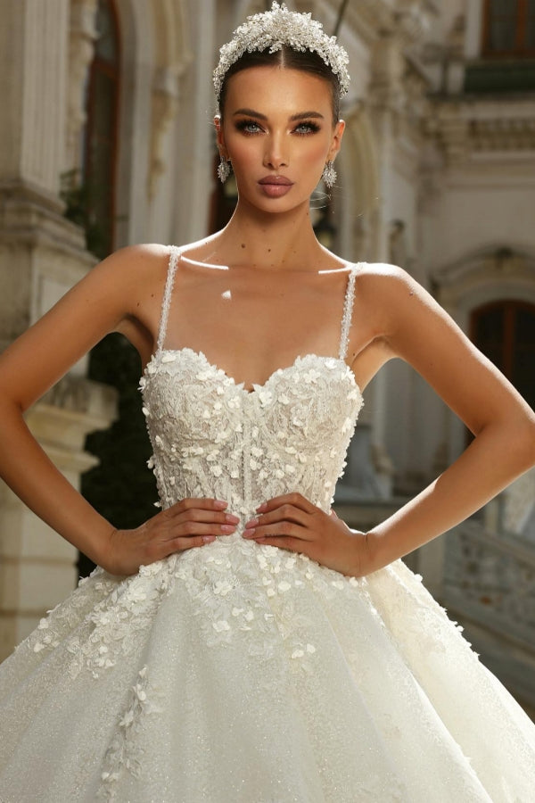 Chic Long Princess A-line Ivory Spaghetti Straps Tulle Lace Wedding Dress with Glitter