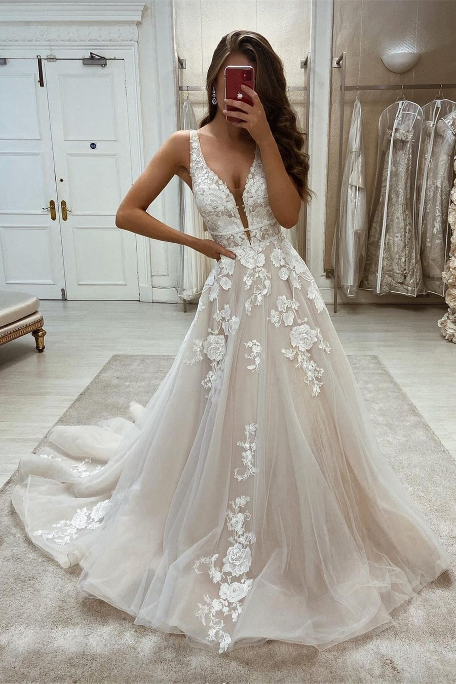 Chic Long V-neck A-line Lace Appliques Sleeveless Wedding Dress-misshow.com