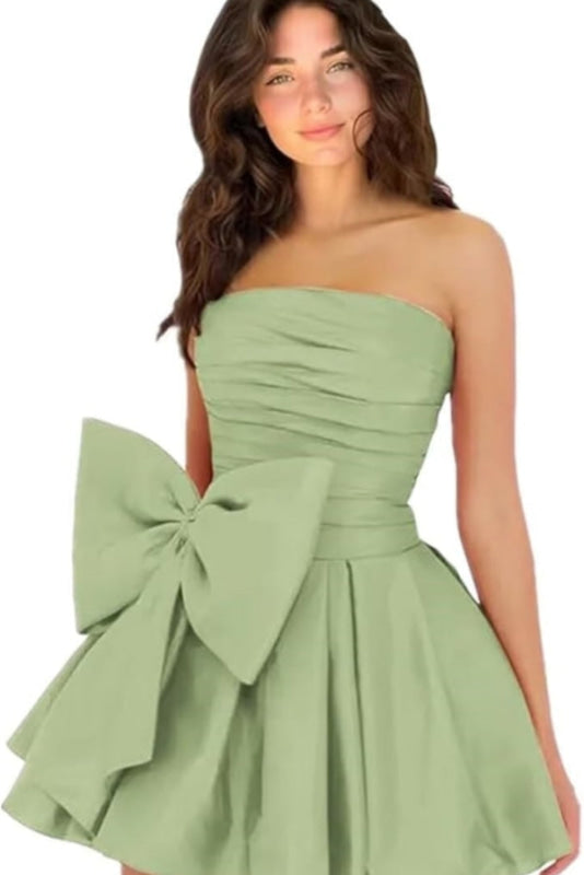 Stylish Sleeveless Ruched Short Homecoming Dresses Simple Mini Party Wear Dress with Bow