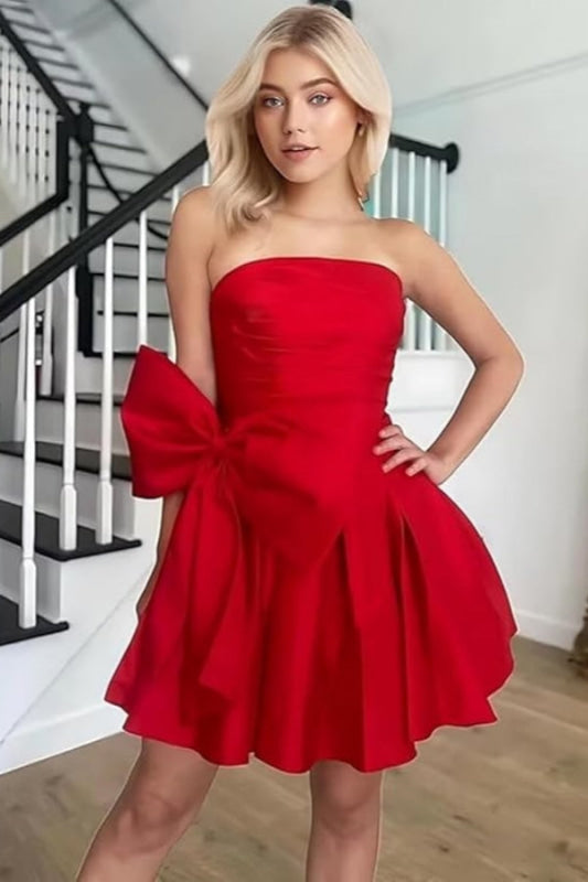 Stylish Sleeveless Ruched Short Homecoming Dresses Simple Mini Party Wear Dress with Bow