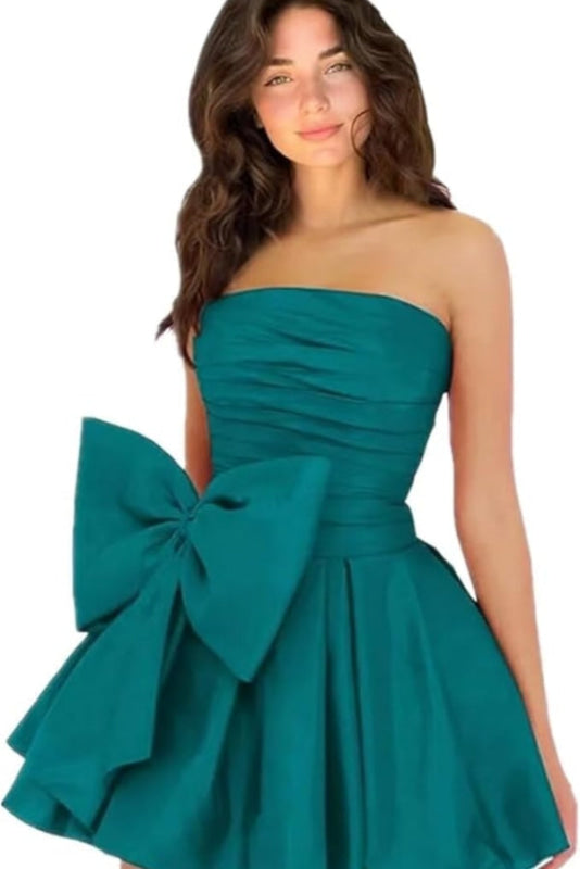 Stylish Sleeveless Ruched Short Homecoming Dresses Simple Mini Party Wear Dress with Bow