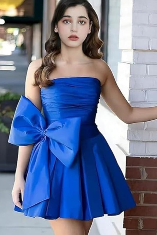 Stylish Sleeveless Ruched Short Homecoming Dresses Simple Mini Party Wear Dress with Bow