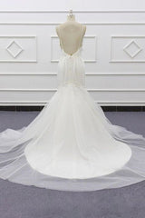 Chic Spaghetti Strap Beading Mermaid Elegant Wedding Dresses