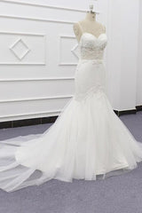 Chic Spaghetti Strap Beading Mermaid Elegant Wedding Dresses