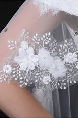 Shop MISSHOW US for a Cute Tulle /Lace White Sleeveless Wedding Wraps with Appliques. We have everything covered in this . 