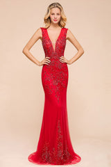 MISSHOW offers Deep V-Neck Sleeveless Lace Appliques Evening Maxi Dress A-line Chiffon Prom Dress at a good price from Ivory,Blushing Pink,Red,Burgundy,Gold,Champagne,Royal Blue,Dark Navy,Silver,Dark Green,Tulle to A-line,Mermaid Floor-length them. Stunning yet affordable Sleeveless Prom Dresses,Evening Dresses.