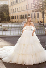 Designer Long A-line Off-the-shoulder Wedding Dresses With Lace-misshow.com