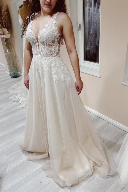 Designer Simple A-line V-neck Wedding Dresses With Lace-misshow.com