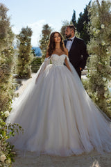 Elegant A-line Off-the-shoulder Tulle Lace Appliques Wedding Dress-misshow.com