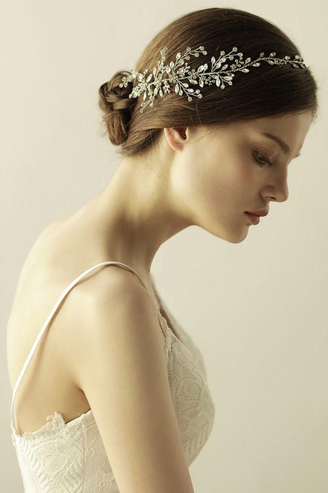 Shop MISSHOW US for a Elegant Alloy＆Rhinestone  Special Occasion ＆Wedding Headbands Headpiece with Crystal. We have everything covered in this . 