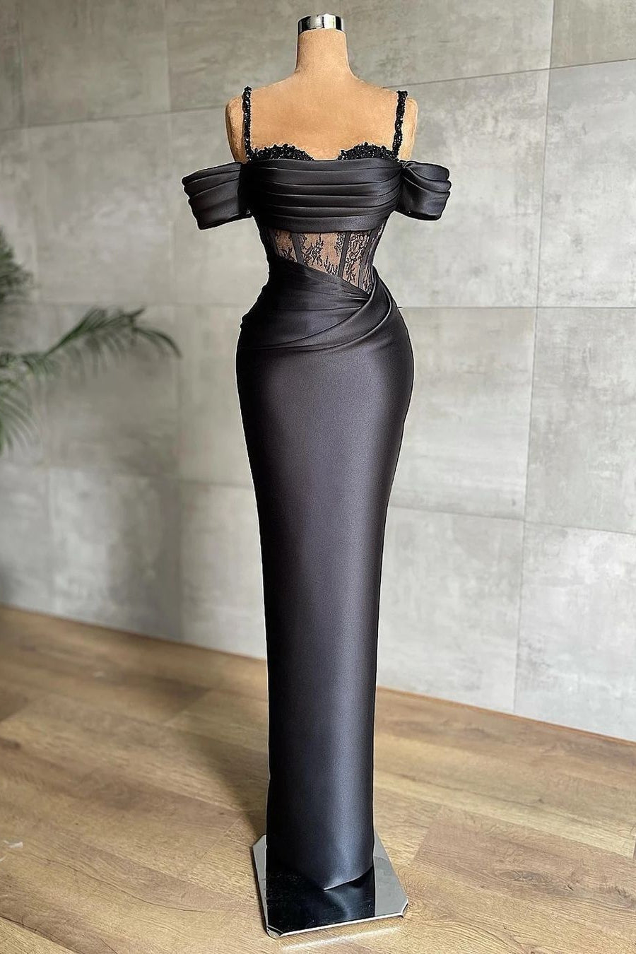 Elegant Black Off-the-shoulder Mermaid Prom Dress With Lace-misshow.com