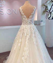 Elegant Long A-line V-neck Tulle Lace Wedding Dress-misshow.com