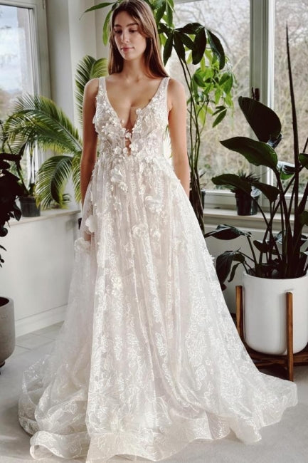 Elegant Long Ivory V-neck A-line Lace Wedding Dress With Glitter