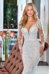 Elegant Mermaid V-neck Lace Backless Appliques Wedding Dress With Long Sleeves-misshow.com