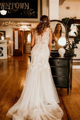 Elegant Sleeveless Straps V-neck A-Line Tulle Wedding Dress with Ruffles-misshow.com