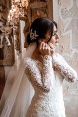 Elegant V-Neck Long-Sleeve Mermaid Floor-Length Lace Wedding Dresses with Chapel Trian-misshow.com