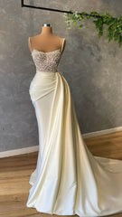 Elegant White Sequined Sleeveless Mermaid Wedding Dresses With Pearl-misshow.com