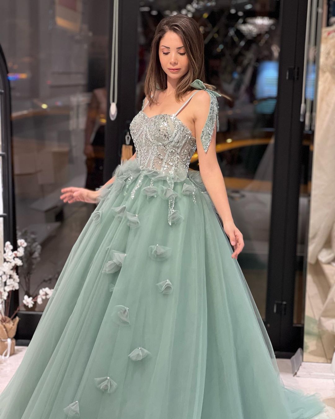 Fabulous Floor Length Sweetheart Sleeveless A-Line Tulle Wedding Dress with Sequins-misshow.com