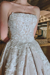 Gorgeous A-Line Lace Appliques Sleeveless Wedding Dresses-misshow.com