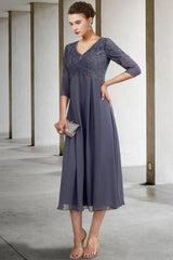 Gorgeous A-Line Lace V-Neck 3/4 Sleeve Bridesmaid Dresses With Appliques