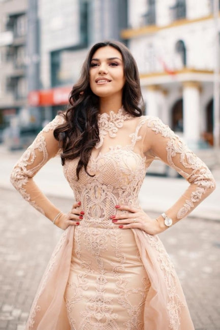 Gorgeous Column Lace High Neck Long Sleeve Prom Dress With Appliques Train