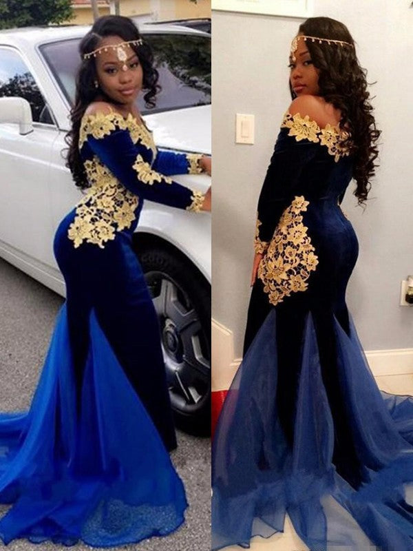 Gorgeous Mermaid Long Sleeves Off-the-Shoulder Applique Velvet Prom Dresses