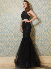 Gorgeous Mermaid Spaghetti Straps Sleeveless Applique Floor-Length Tulle Two Piece Prom Dresses