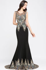 MISSHOW offers gorgeous  Scoop party dresses with delicately handmade Beading in size 0-26W. Shop Floor-length prom dresses at affordable prices.