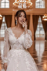 Modern A-line V-neck Lace Wedding Dresses With Long Sleeves-misshow.com