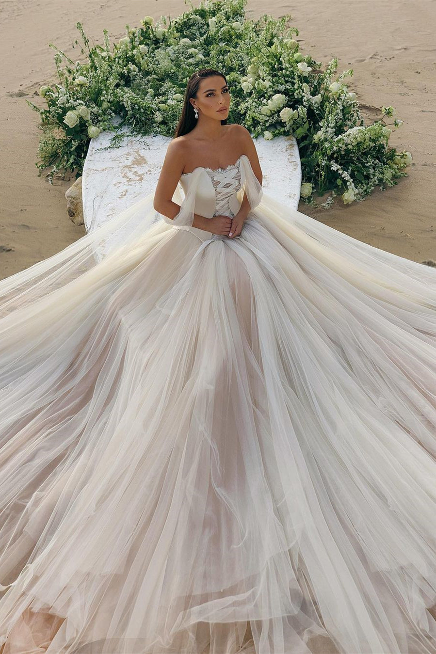 Modern Long A-line Off-the-shoulder Sleeveless Tulle Corset Wedding Dress-misshow.com