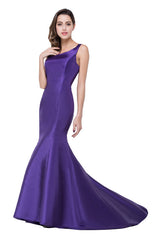 A plus size Grape bridesmaid dress made of Stretch Satin are trendy for  . Shop MISSHOW with elaborately designed  gowns for your bridesmaids.