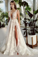 Sexy Long Ivory V-neck A-line Split Front Sleeveless Wedding Dress with Lace