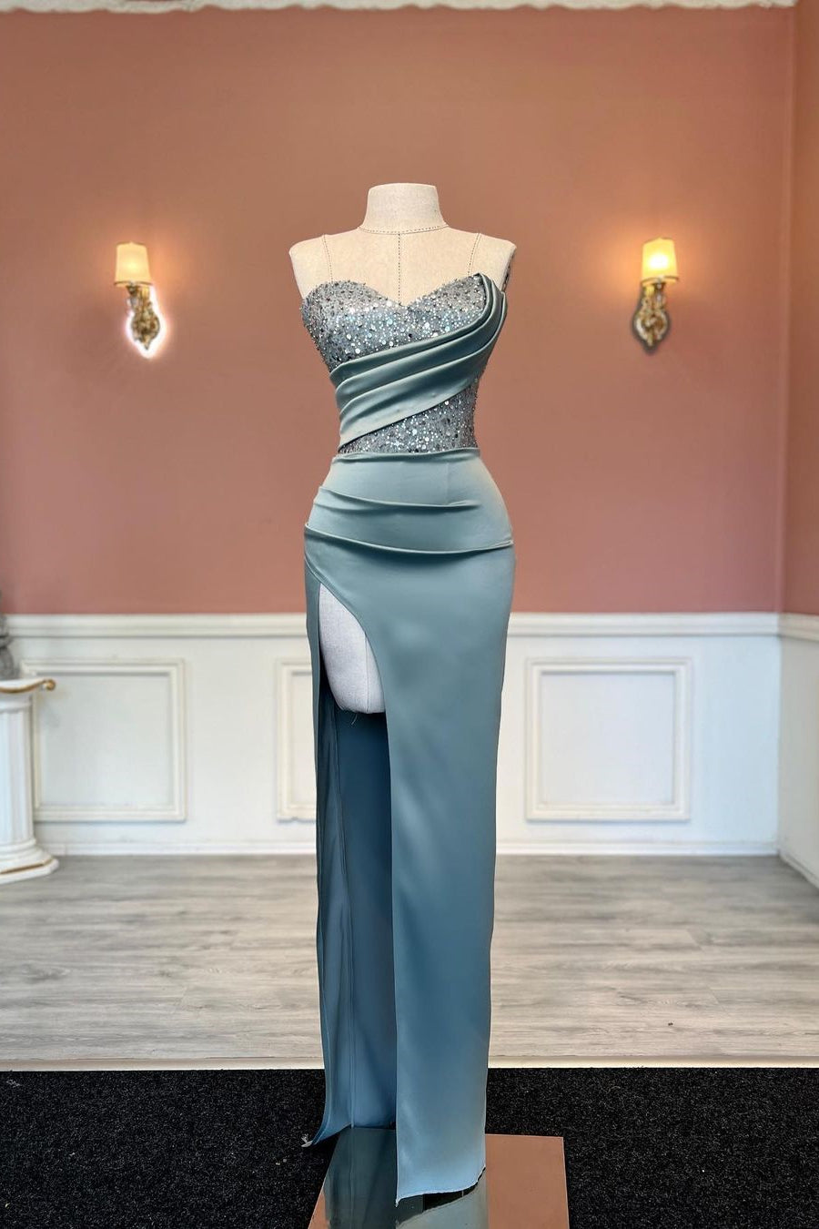 Sexy Long Mermaid Strapless Sequined Beading Prom Dress With Slit