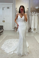 Sexy Mermaid V-neck Spaghetti Straps Lace Sleeveless Wedding Dress-misshow.com