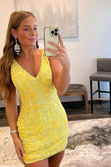 Sexy Yellow V-neck Sleeveless Sequined Backless Homecoming Dress With Lace-misshow.com