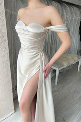 Simple Sweetheart Long A-line Off-the-shoulder Prom Dress With Slit-misshow.com