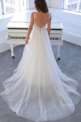 Simple V-Neck Sleeveless A-Line Tulle Wedding Dresses Bridal Gowns-misshow.com