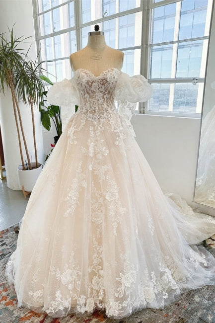 Sleeveless Floor Length Garden Strapless Tulle Lace Wedding Dress with Appliques-misshow.com