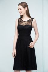 Shop MISSHOW US for sexy or modest Sleeveless Lace A-line Knee Length Bridesmaid Dresses. Find the perfect Black Bridesmaid Dresses, cheap Sleeveless Lace gowns online, Knee-length dresses for wedding party.