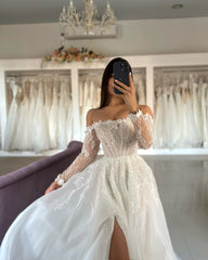 Vintage A-Line Tulle Lace Strapless Long Sleeve White Wedding Dresses With Split Front