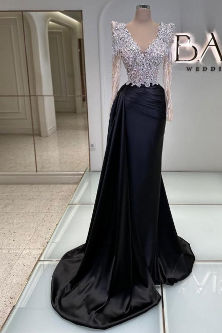 Vintage Column Satin Lace V-Neck Long Sleeve Black Prom Dress With Beading